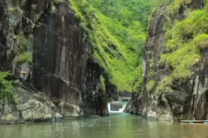 7 Tempat Wisata Garut yang Lagi Hits dan Terkenal