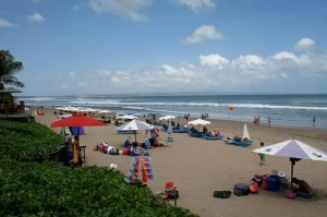 Pantai Seminyak, Pantai Eksotis dengan Pesona Alam yang Menakjubkan di Badung Bali